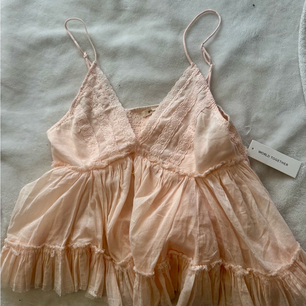 BOHO Light Peach Ruffle Camisole Spaghetti Strap (adjustable) Large NWT